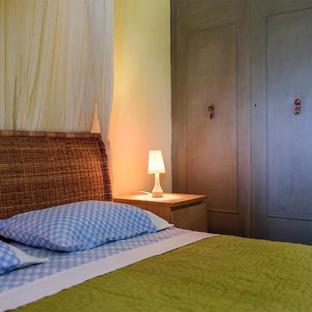 Ferienwohnung Jasmine Of Poseidonia Posidhonía Exterior foto